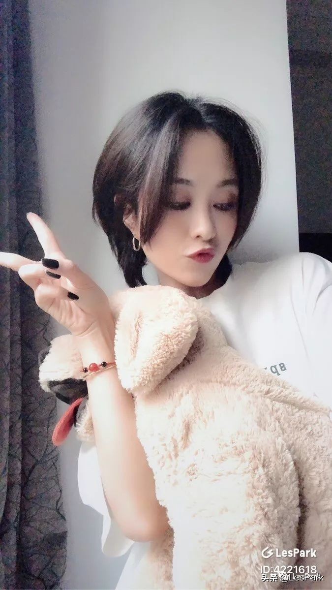 听说她是拉圈女神？