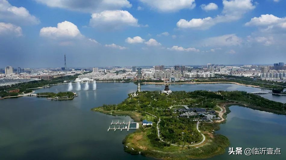 山东临沂房价算几线城市,山东十六城市工资与房价对比