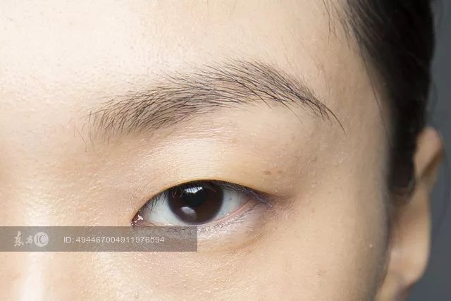 EIGSHOW丨鞠婧祎、李艺彤的仙女春夏妆容能让你美出新高度!