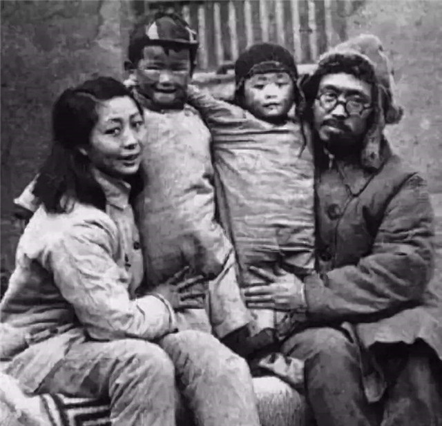 历史上的罗元帅,罗老先生去世后留下两儿一女