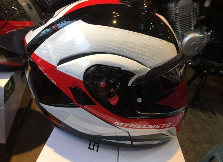 贵的头盔和便宜的头盔差别在哪,哪种头盔又便宜又帅