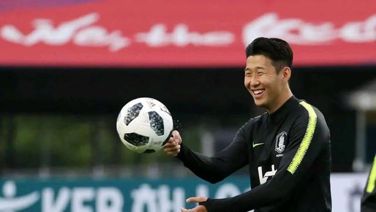 孙兴慜女友是谁,韩国足球明星孙兴慜女友