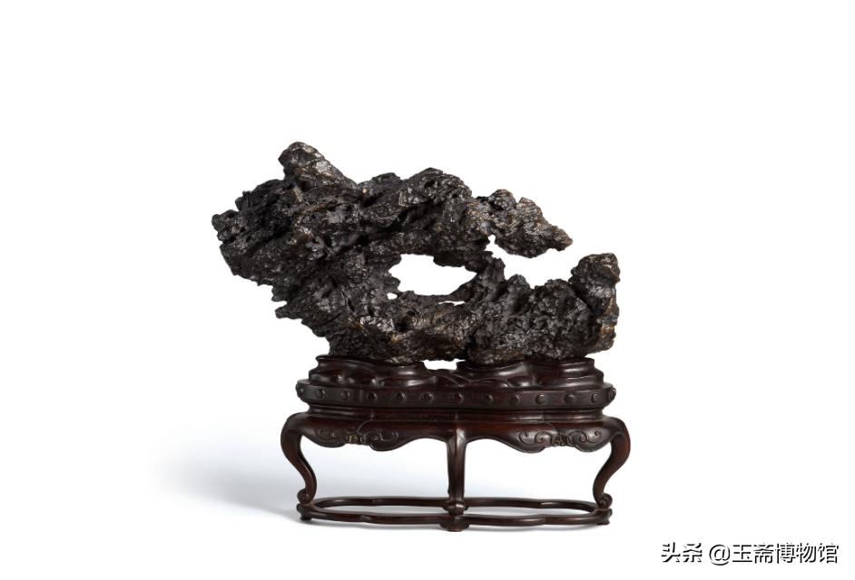 英石扭纹观赏石精品欣赏,观赏石真正的灵璧石精品