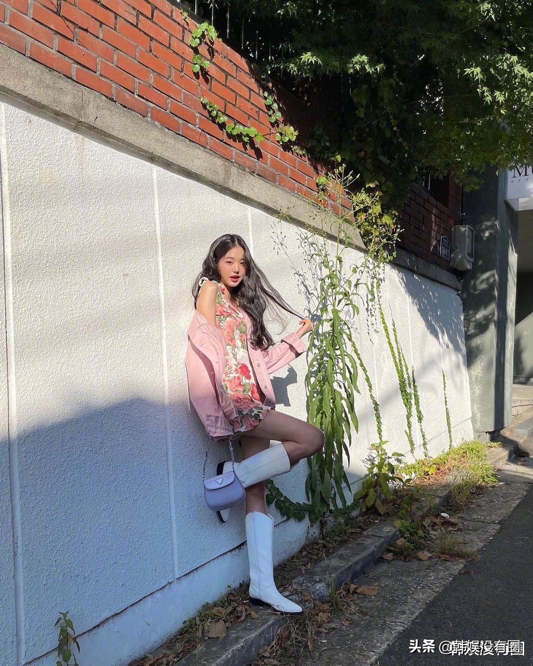 张元英izone练习室穿搭,张元英izone黑色西装