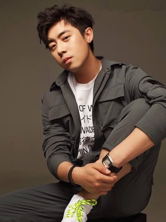 剑王朝李现的角色,剑王朝李现李一桐主演