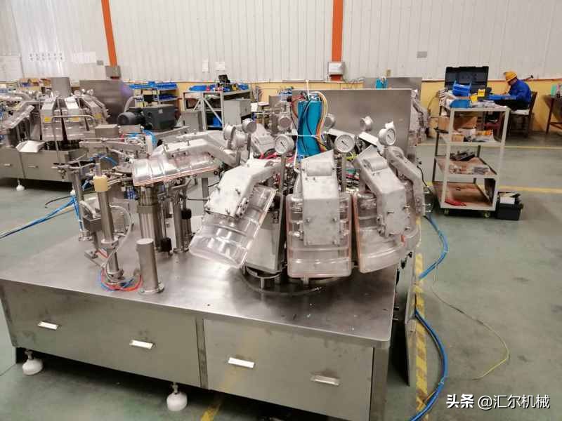 小型真空包装机价格多少钱一台,精品包装袋全自动包装设备