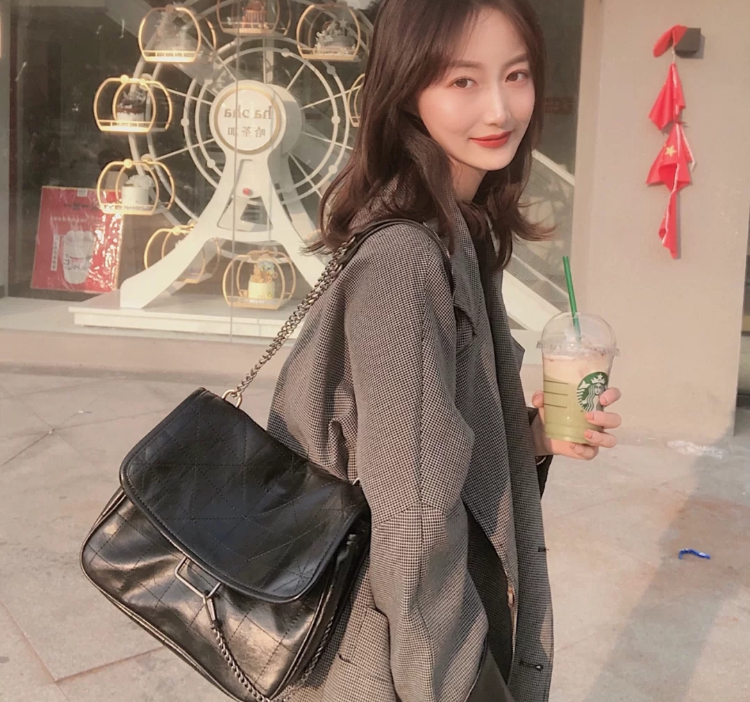 新款时尚流浪包,zara新款流浪包