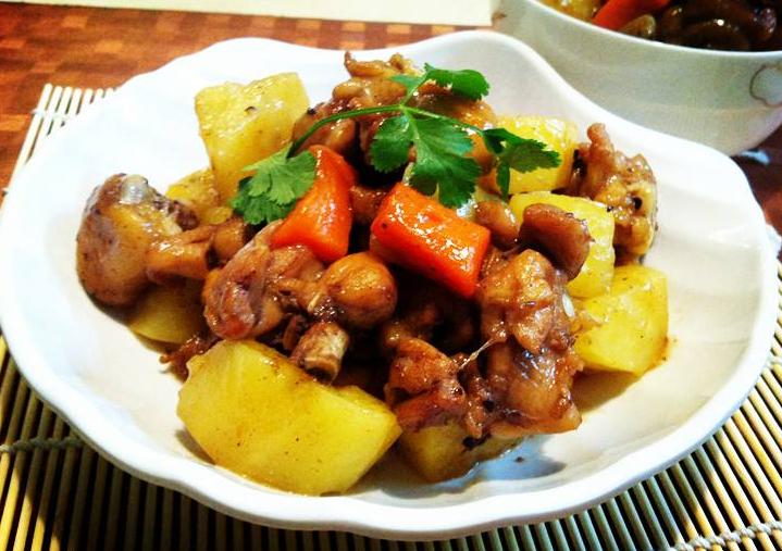 猴头菇煲鸡腿汤的做法大全,鸡腿菇炖鸡汤的做法视频