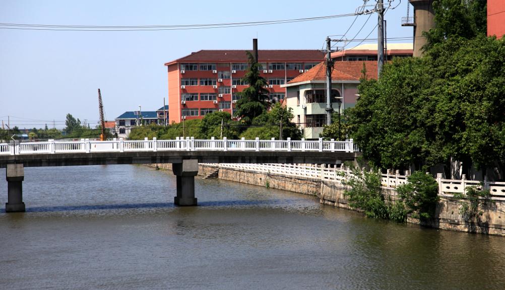 南通市头版头条,江苏南通中天科技集团有限公司