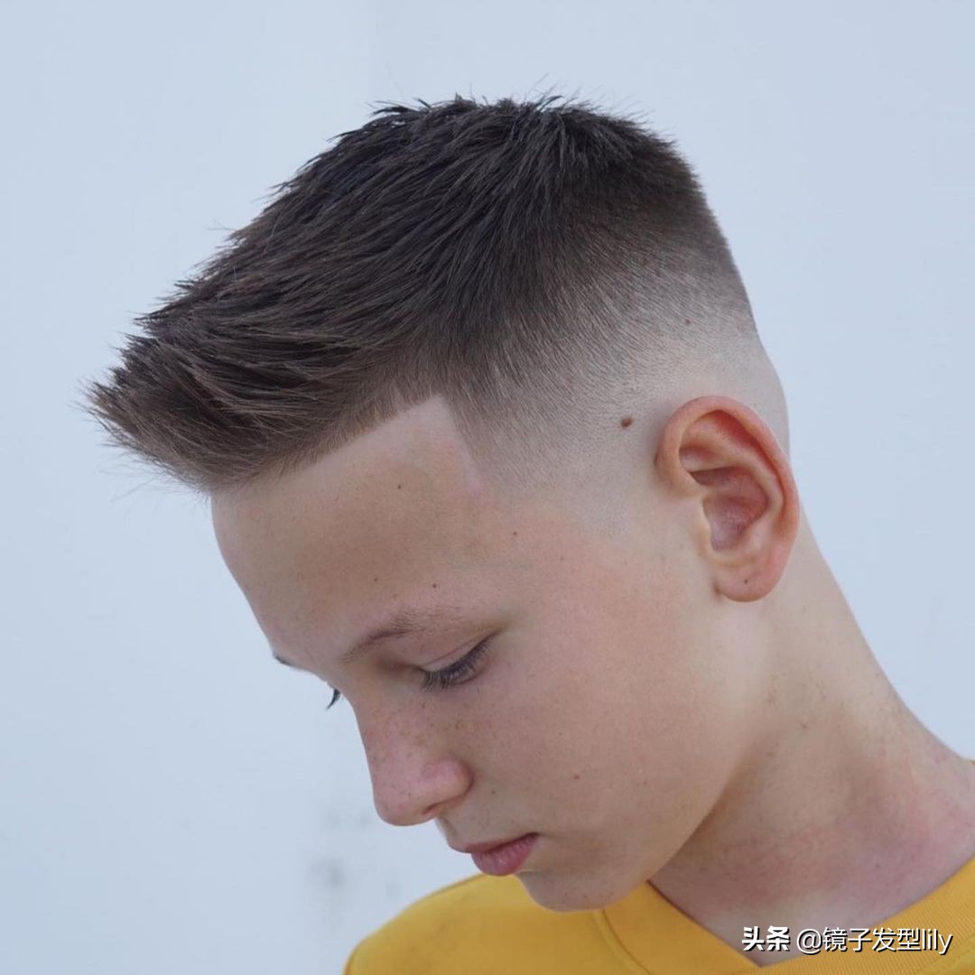 帅气两边铲发型图片短发,两侧头发铲短这样的发型你会剪吗