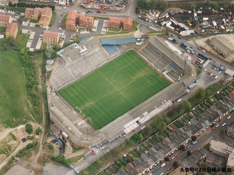 那些年难以忘记的球场,那些逝去的足球巨星