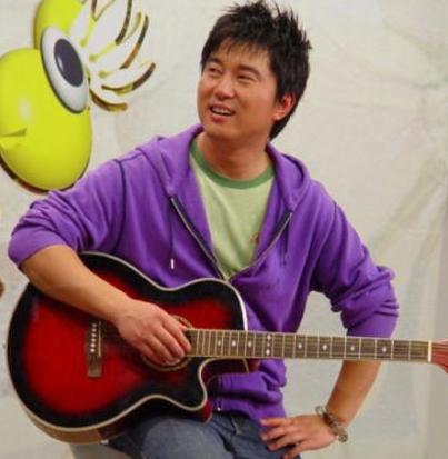 成名后抛弃两任妻子,成名后抛弃妻子迎娶白富美