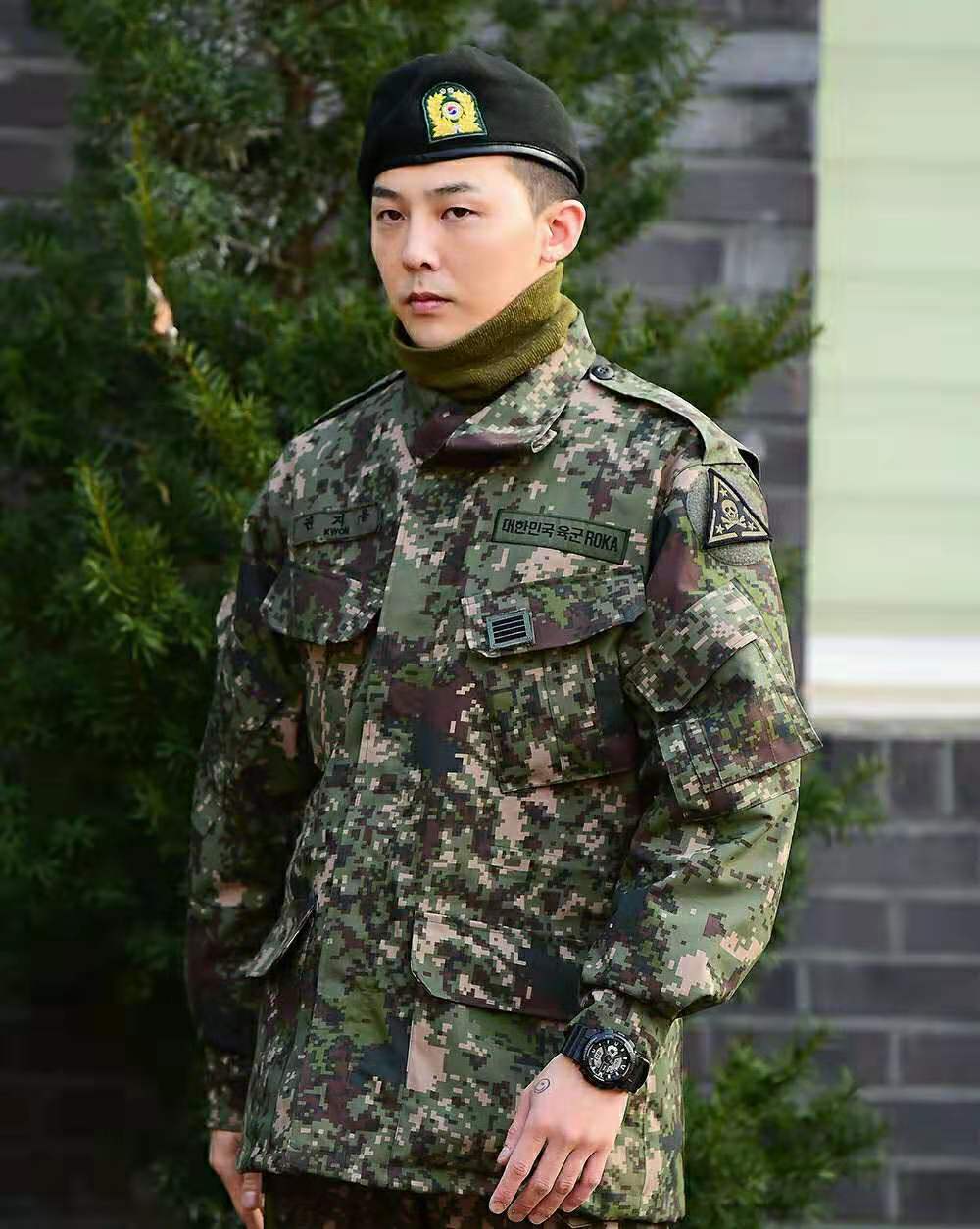 权志龙退伍后聚会,权志龙服役回来的生活状况