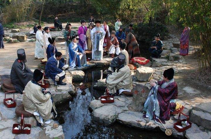 三月三曲水流觞,暮春曲水后续