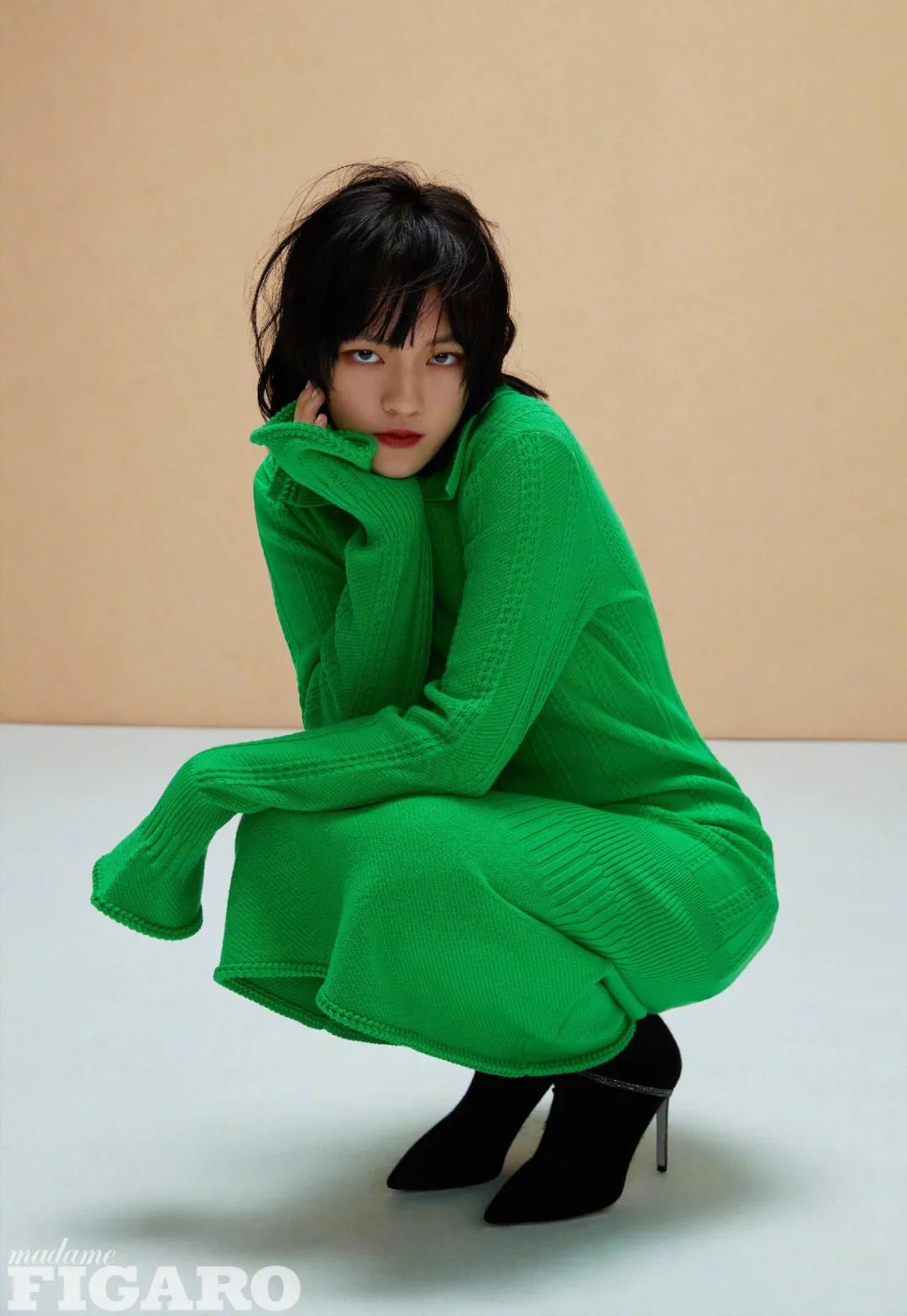 气质针织秋冬穿搭一整套,明星同款针织衫日常穿搭