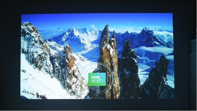 爱普生ch-tw5700投影仪测评,新手入门投影仪选lcd还是dlp