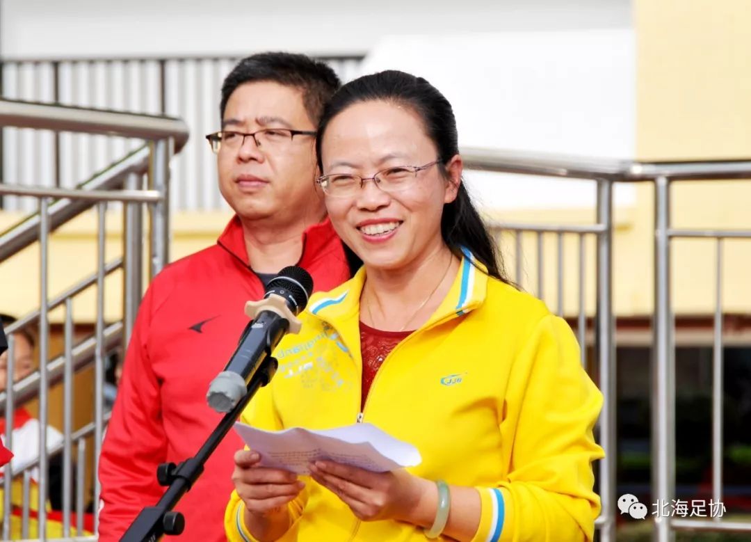 与世界沙足巨星同场竞技,北海校园足球小将够牛