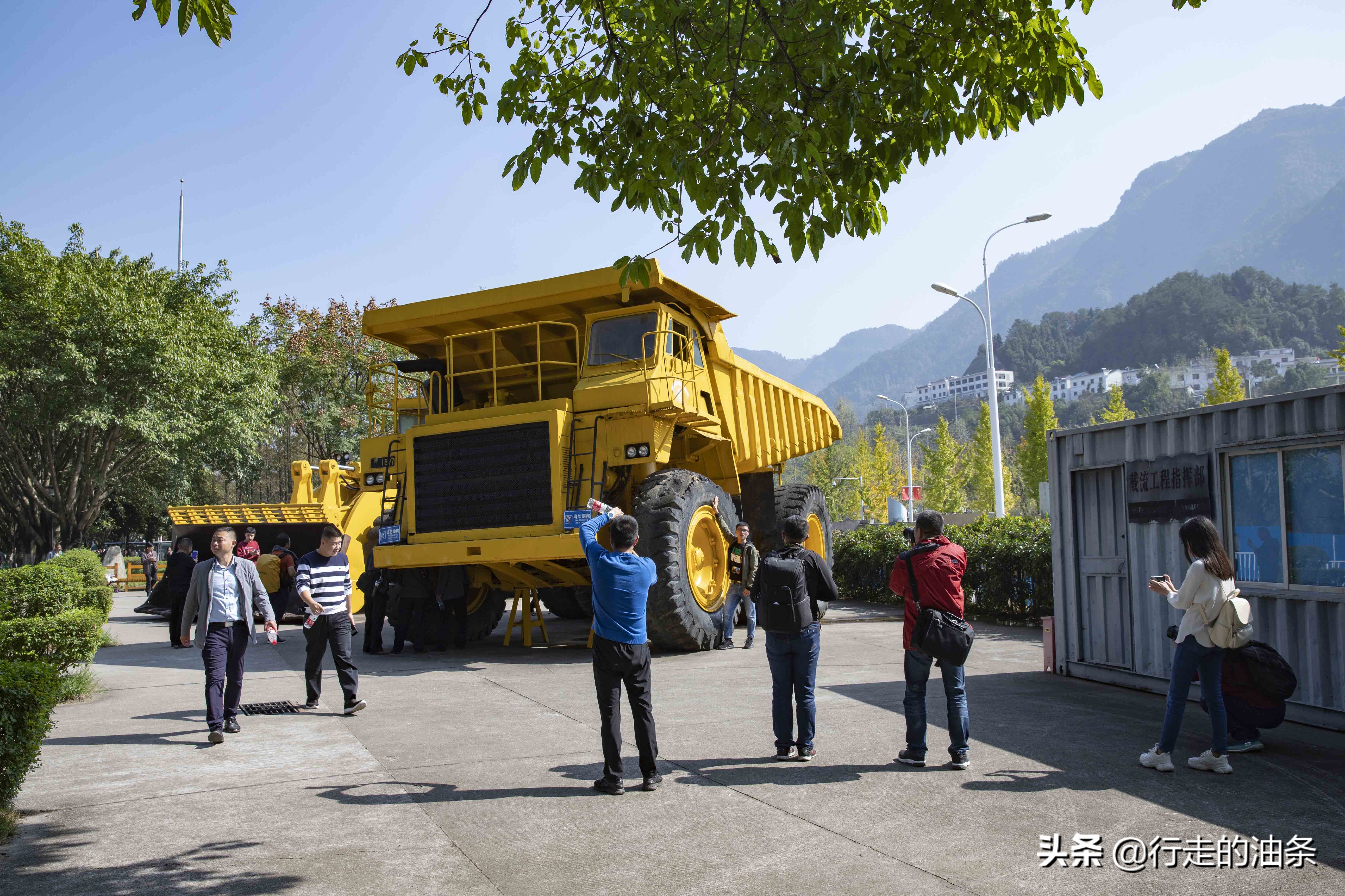 三峡大坝屈原故里视频,屈原的故里三峡大坝