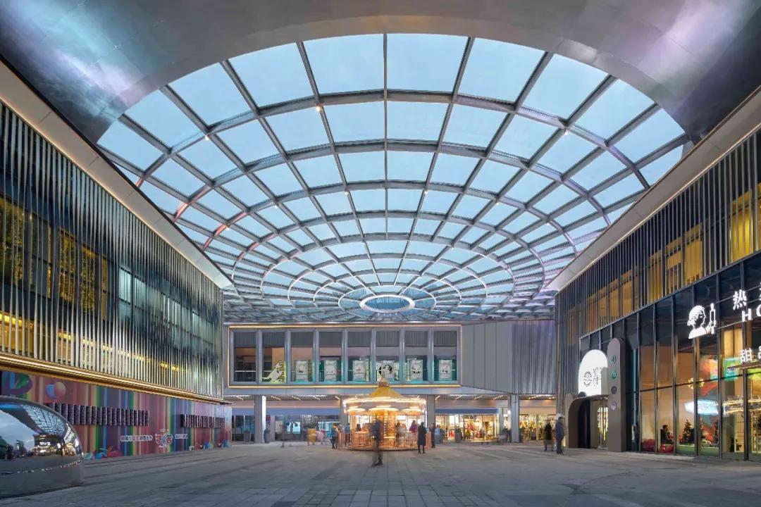 街道气息与IP植入｜青岛万科V盟荟糖果小镇AAI国际建筑