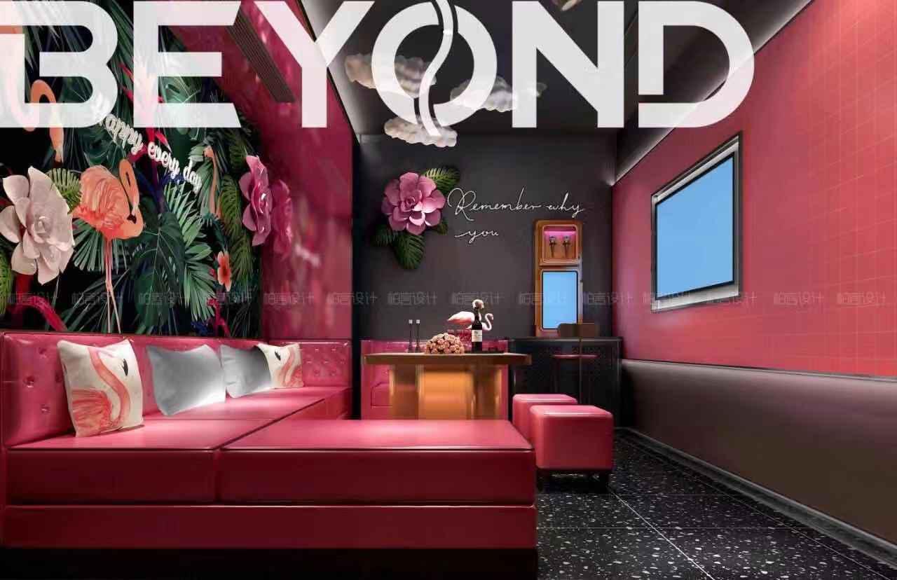 月色初现，碧源匠心之作，惠济区月湖广场缔造女性品质生活新篇章