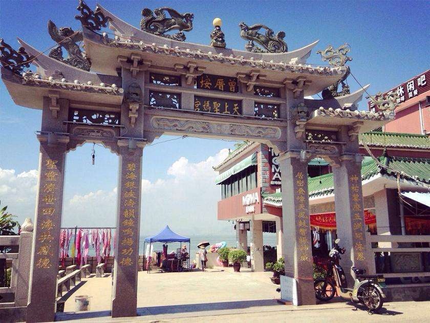 10个人口大姓宋唐许邓韩冯曹彭曾萧,看看你们的得姓始祖是谁?