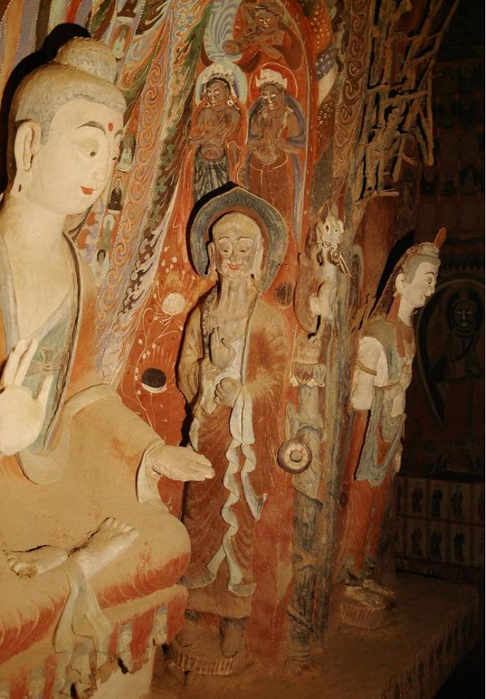 敦煌428窟介绍,敦煌329窟壁画飞天图