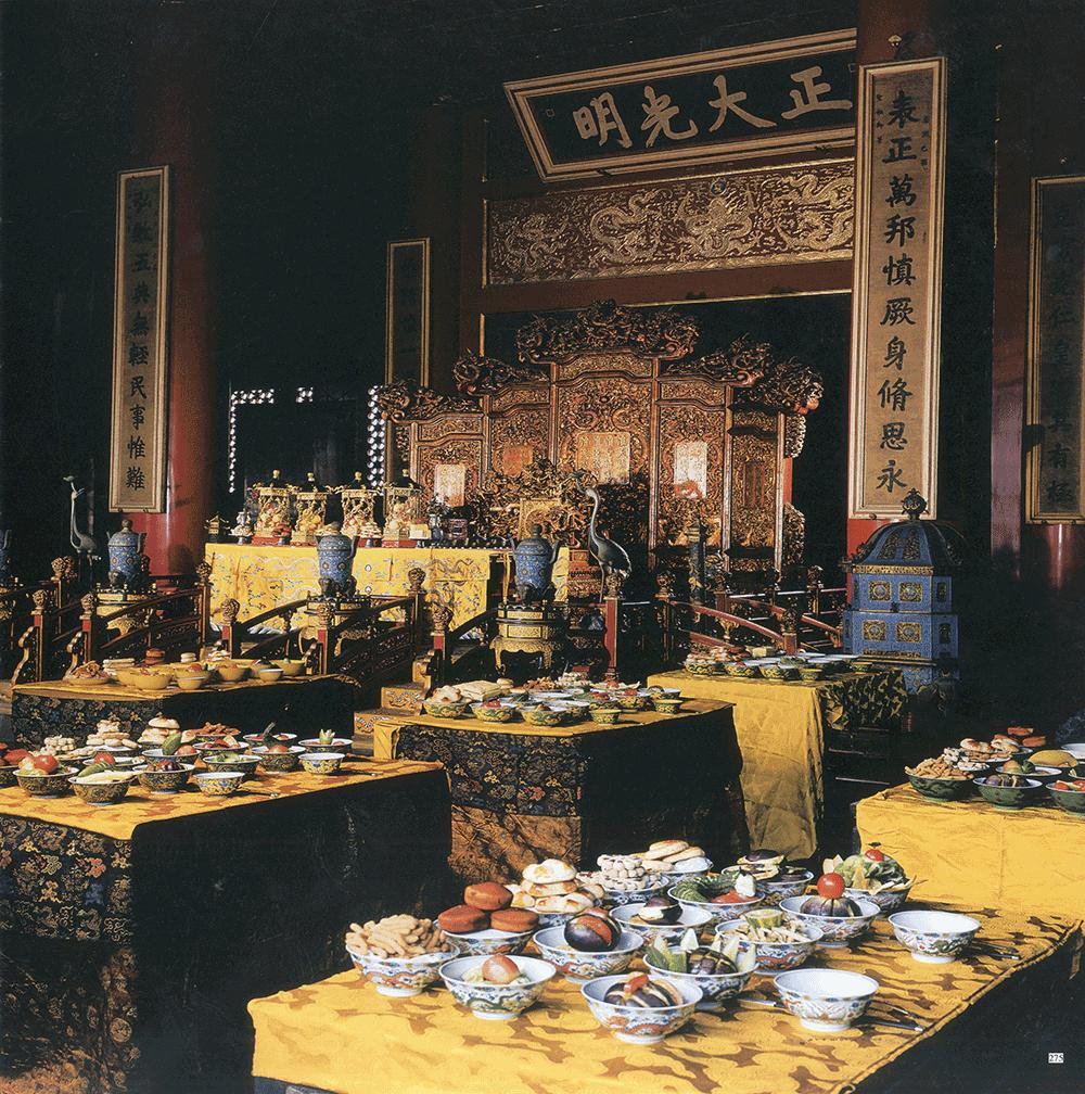 清朝皇帝有多奢侈，看了这些藏品才知道