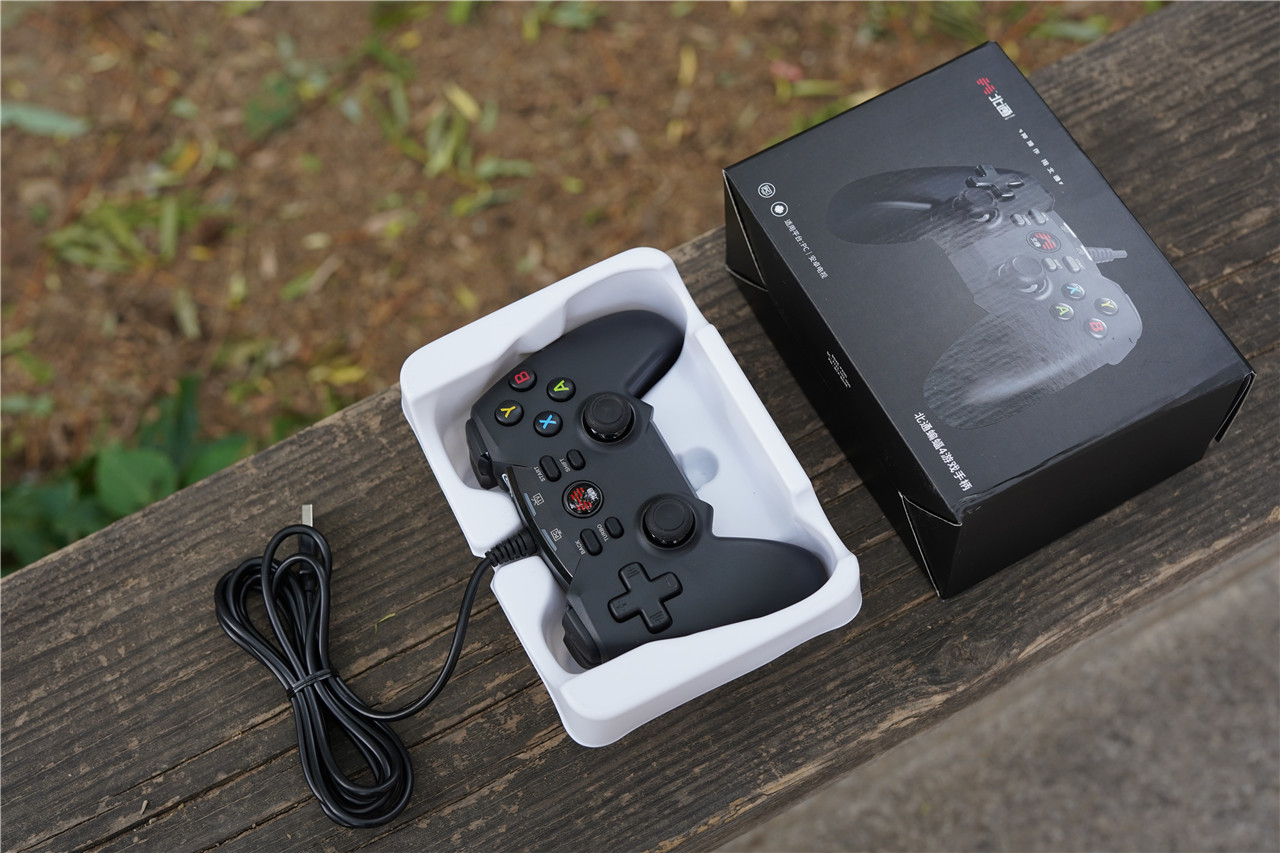 北通蝙蝠4手柄可以调连发频率,北通手柄阿修罗2和蝙蝠4怎么选