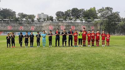 校园足球联赛拉开帷幕,点燃绿茵烽火