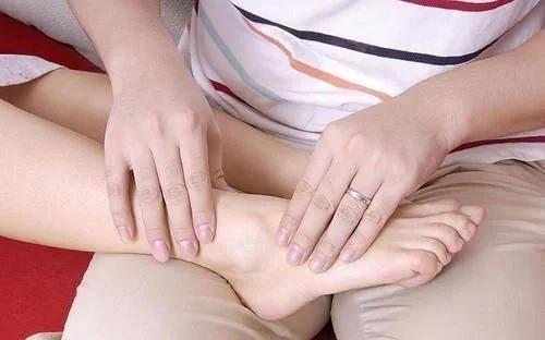 孕期孕妇需要哪些照顾,孕期注意事项及护理方法