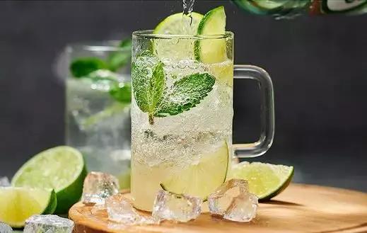 做奶茶算不算技术,奶茶用的糖浆怎么熬制