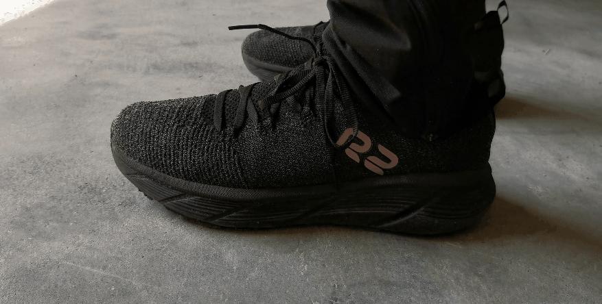 路跑耐磨鞋推荐,2024年新出的慢跑鞋