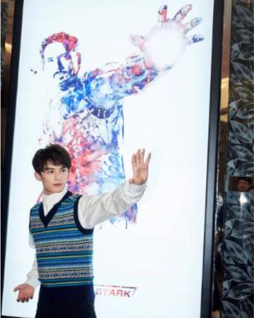 都有哪些明星喜欢钢铁侠,鹿晗都喜欢漫威哪个英雄