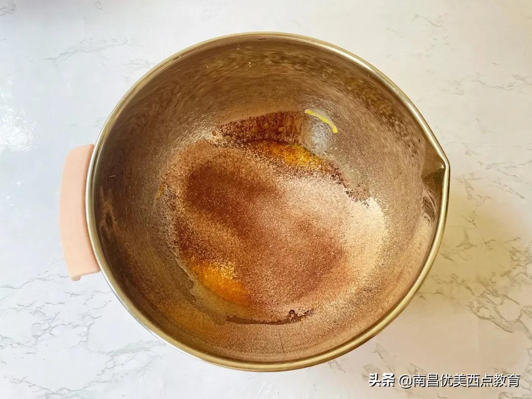 提拉米苏怎样才做到入口即化,零失败入口即化简易版提拉米苏