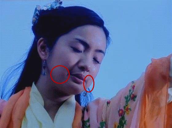 脸变大会显得眼睛小吗,年龄越大脸越小而且越好看