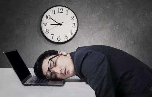 40岁男子肩膀疼查出癌症,39岁男子患怪病