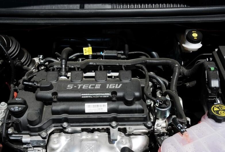 5万预算选雪佛兰是13年大空间景程还是车龄更短的爱唯欧