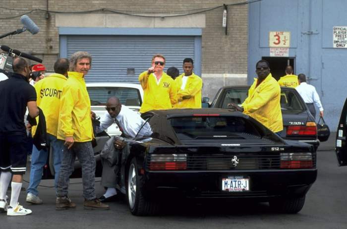 nba球星亿万收入,nba球星花费一百万美金