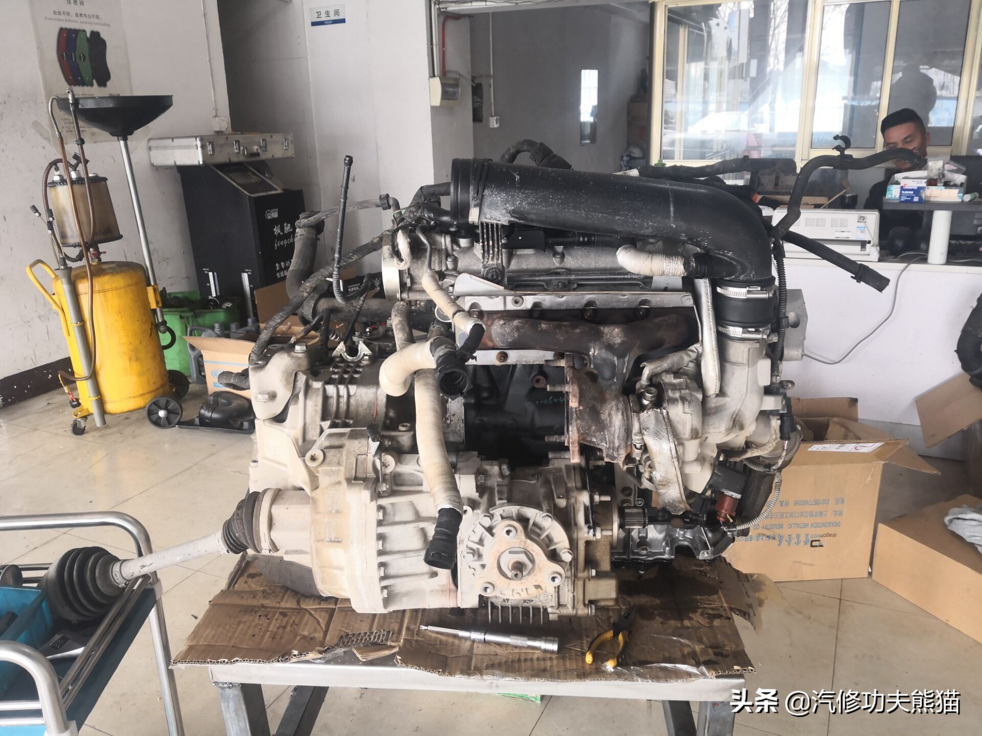 途观1.8t发动机烧机油维修多少钱,途观1.8t烧机油彻底解决