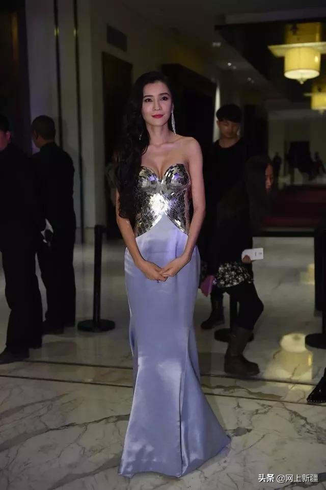 娱乐圈十大美女是谁,娱乐圈十大美女人是哪些人