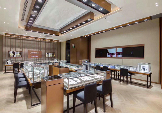 周大福珠宝的品牌价值观,周大福在珠宝界什么地位