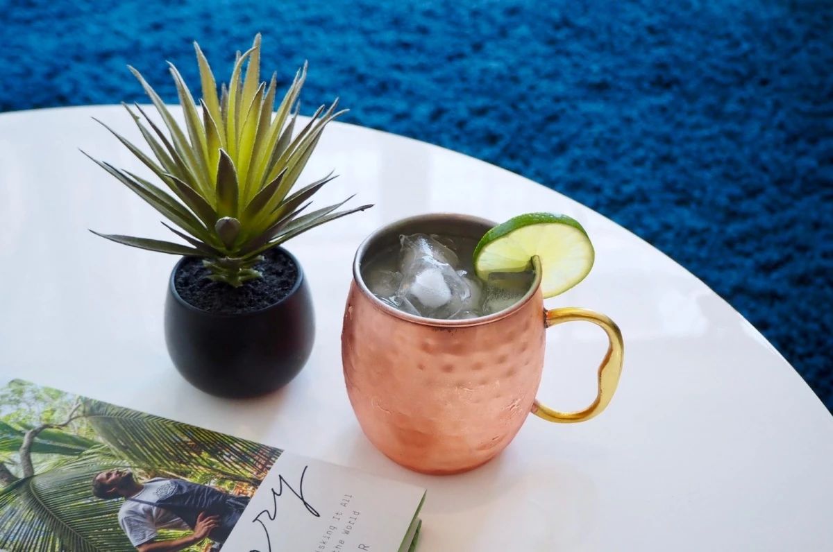 绝对伏特加宿舍调酒配方大全,伏特加百利甜酒调酒配方大全