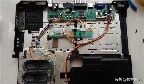 怎么用旧笔记本改造电视,废旧笔记本利用屏幕改电视教程