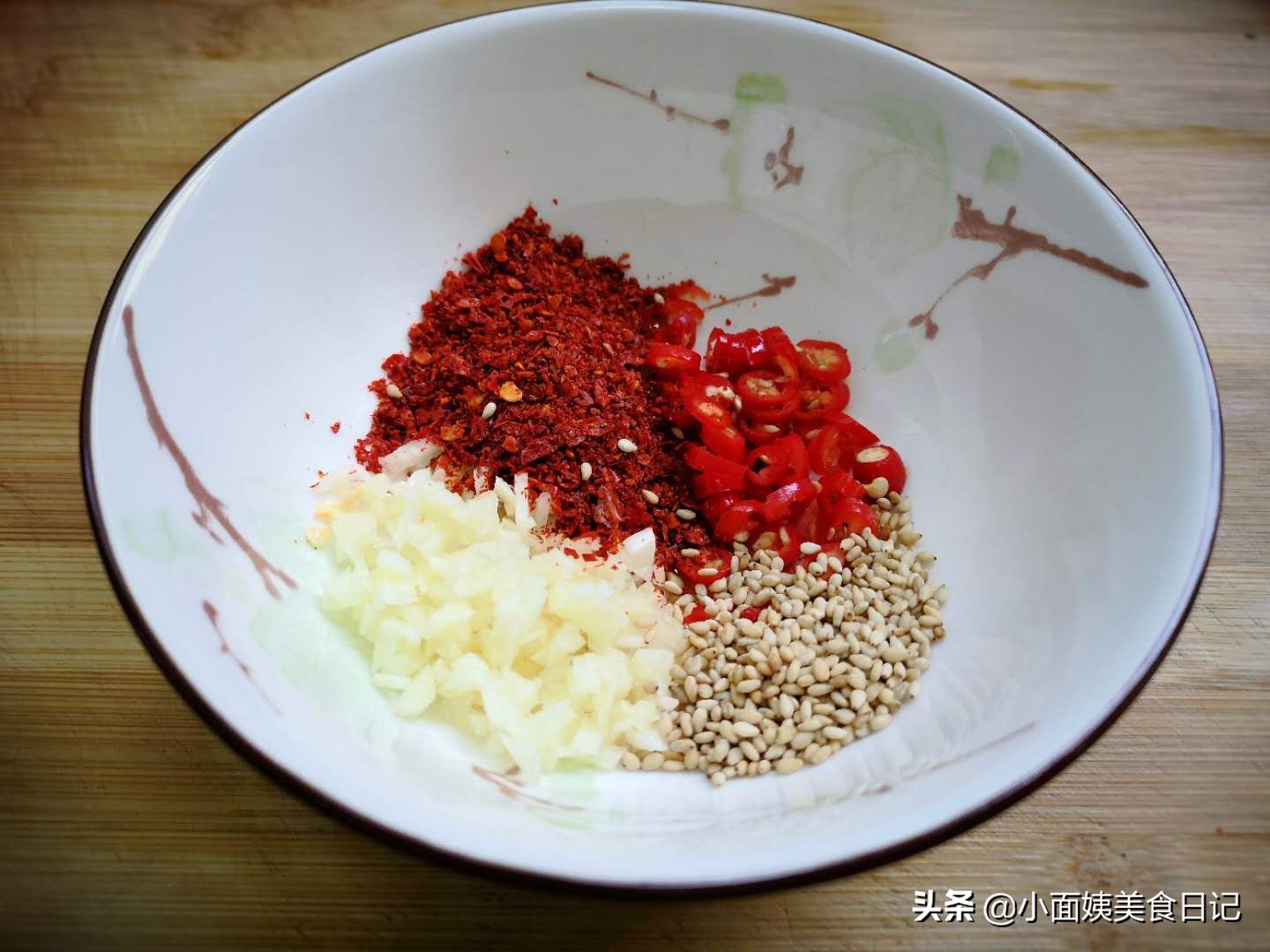 大热天教你做凉面调料,大热天的自己在家做凉面好香啊