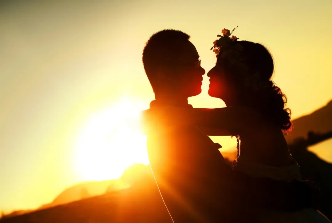 “老公乱花钱,又总想管钱,该怎么办”?这三招应该能帮到您