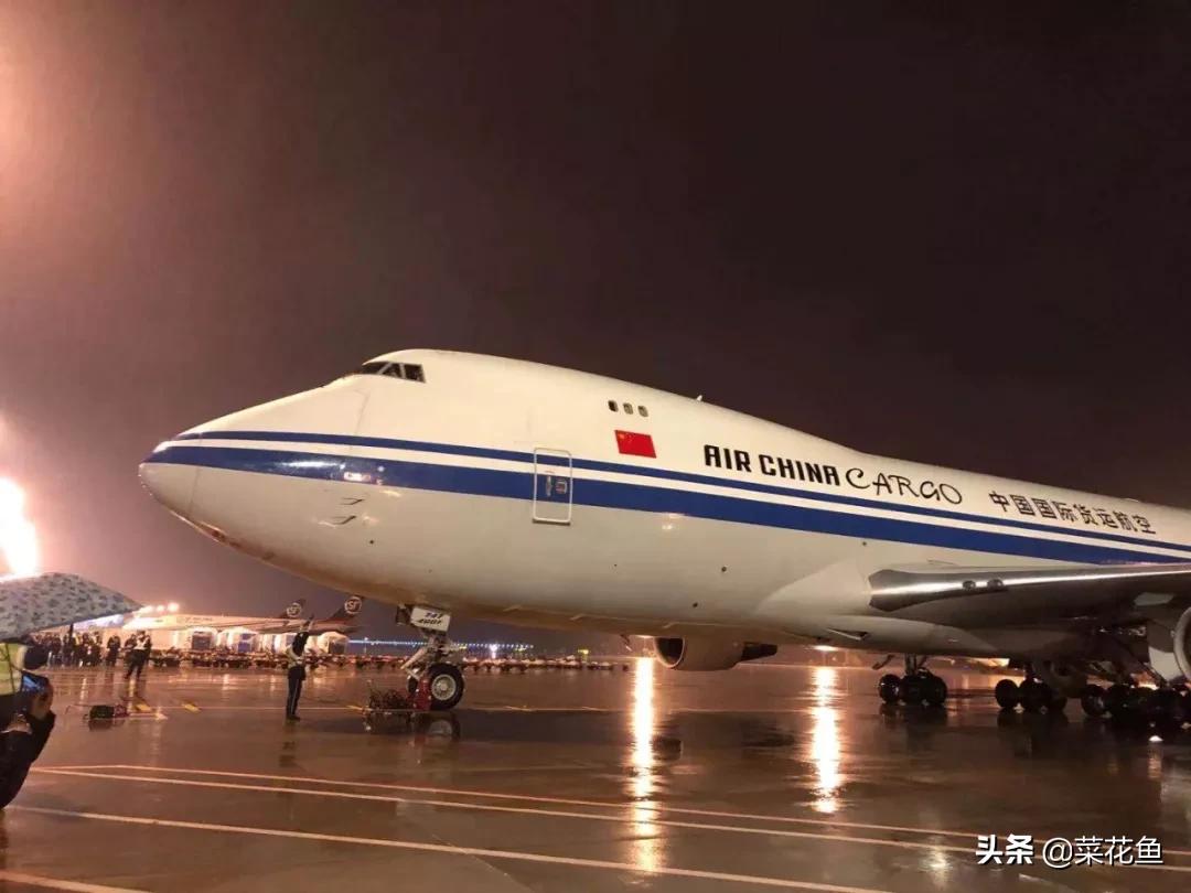 疫情加剧,马云紧急支援140多国，网友高呼：侠之大者，为国为民！