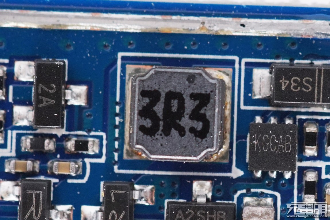 小米升降式无线充和80w无线充对比,小米20瓦无线充拆解