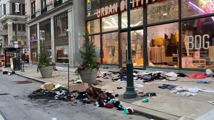 美国*乱暴**持续升级，你代购的LV可能被抢了