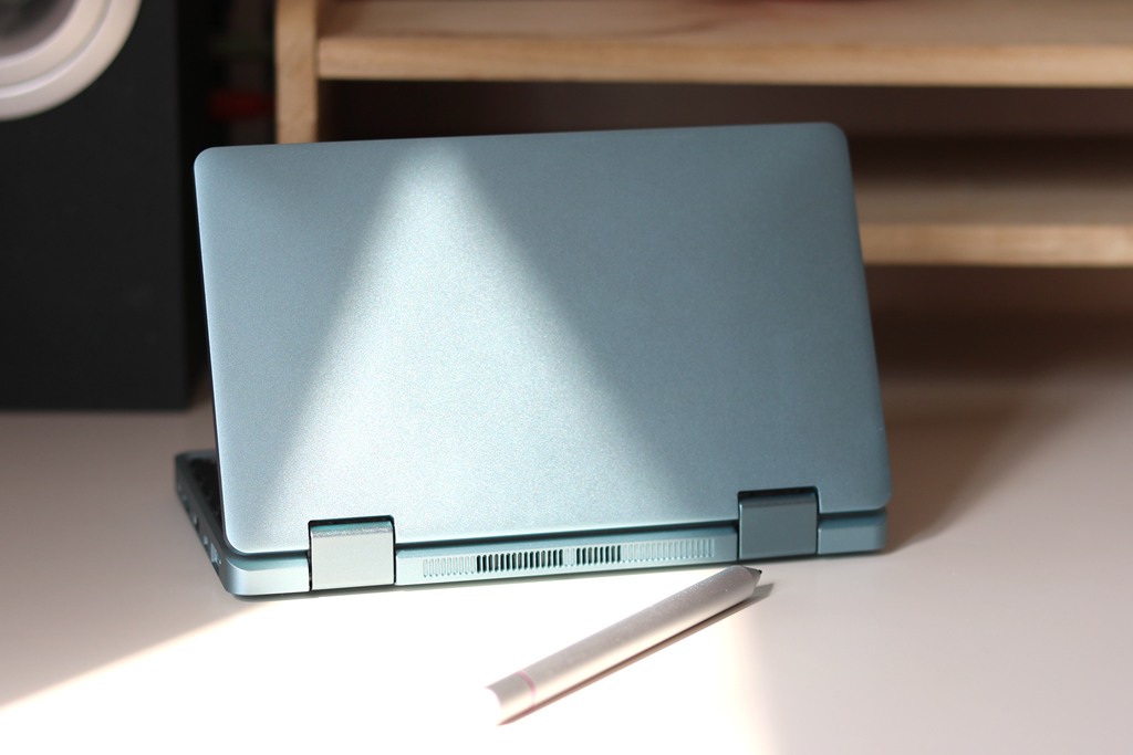 把电脑装口袋是什么操作？国产品牌壹号本出新品，网友称太迷你了