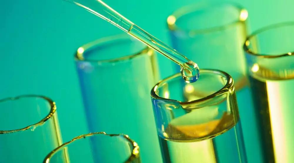 这些智商税的护肤品你用过几次,哪些护肤品和化妆品智商税